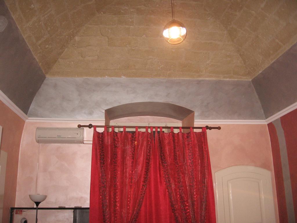 Bed and Breakfast Golden Dreams Бари Номер фото