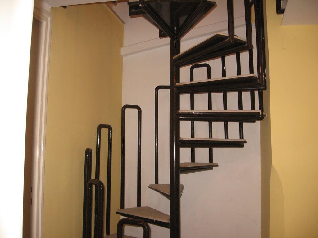 Bed and Breakfast Golden Dreams Бари Экстерьер фото