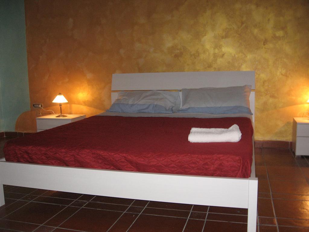 Bed and Breakfast Golden Dreams Бари Экстерьер фото